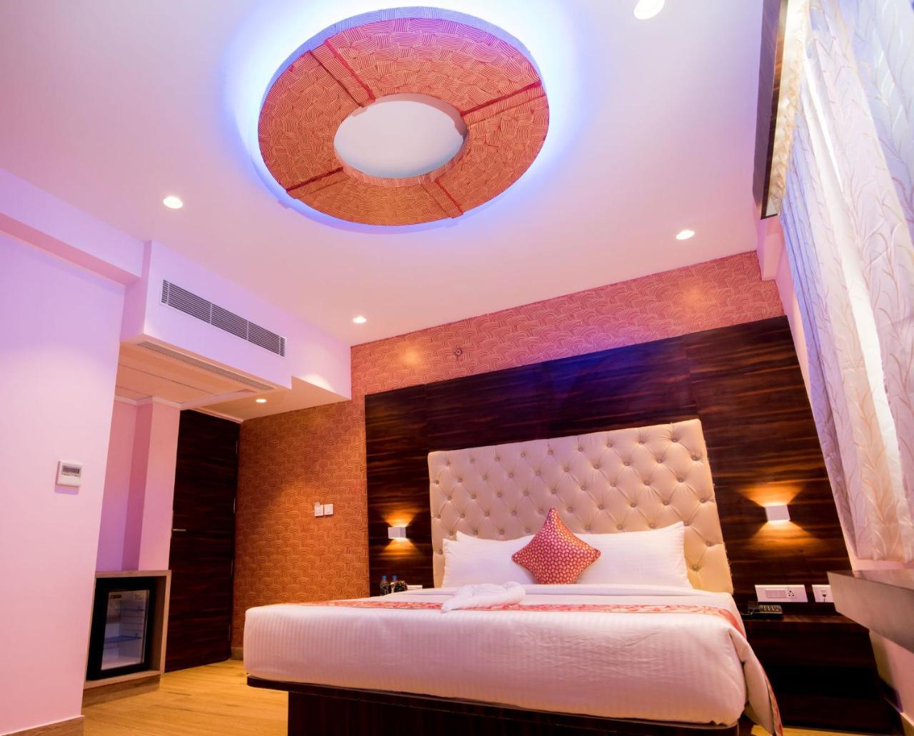 Npg Hotel Yelahanka Exterior photo